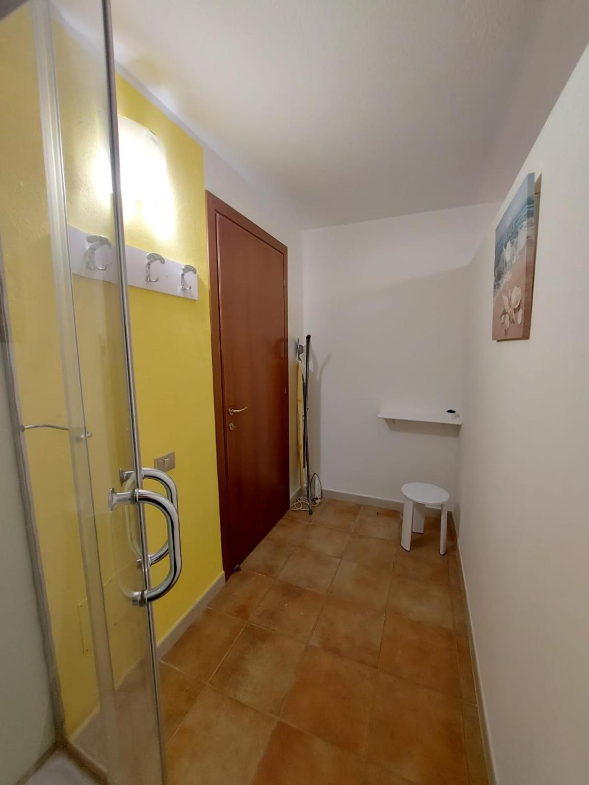 Willa Sa Domu Quartu SantʼElena Zewnętrze zdjęcie